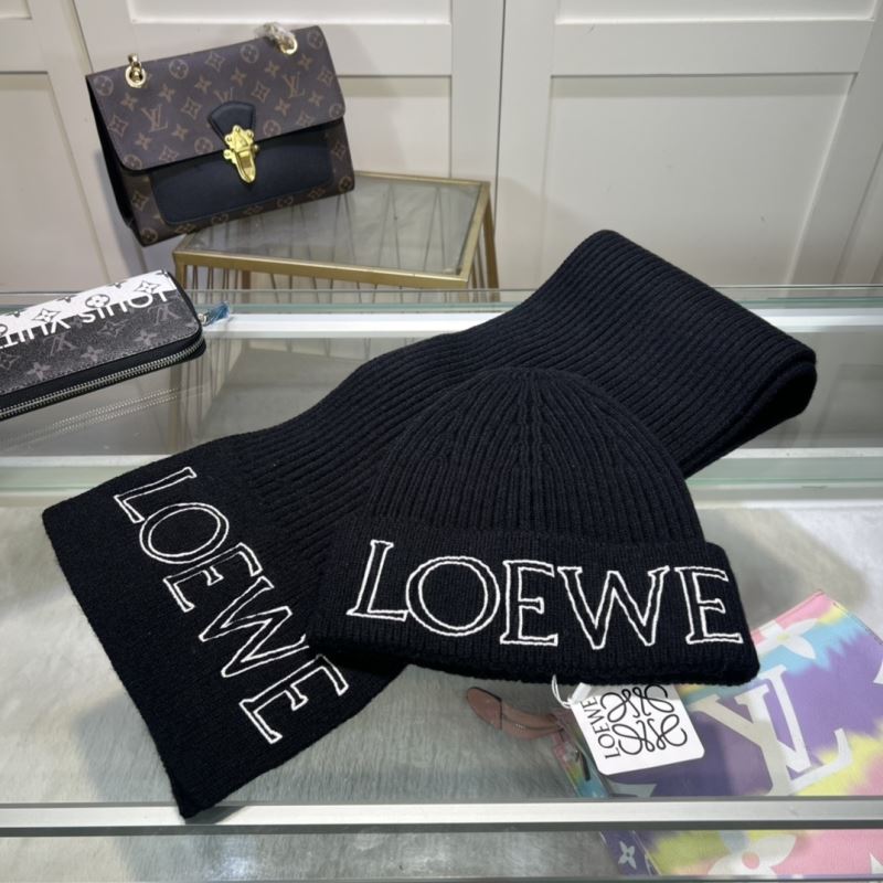 Loewe Caps Scarfs